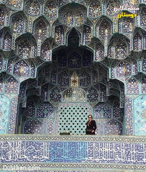 عکس یادگاری لیلا اوتادی با سر در مسجد امام