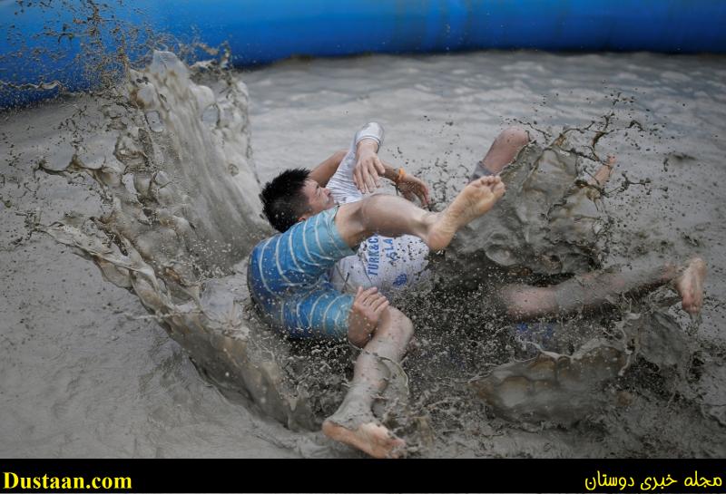 reuters_boryeong_mud_festival_south_korea_20160716_08-800x545