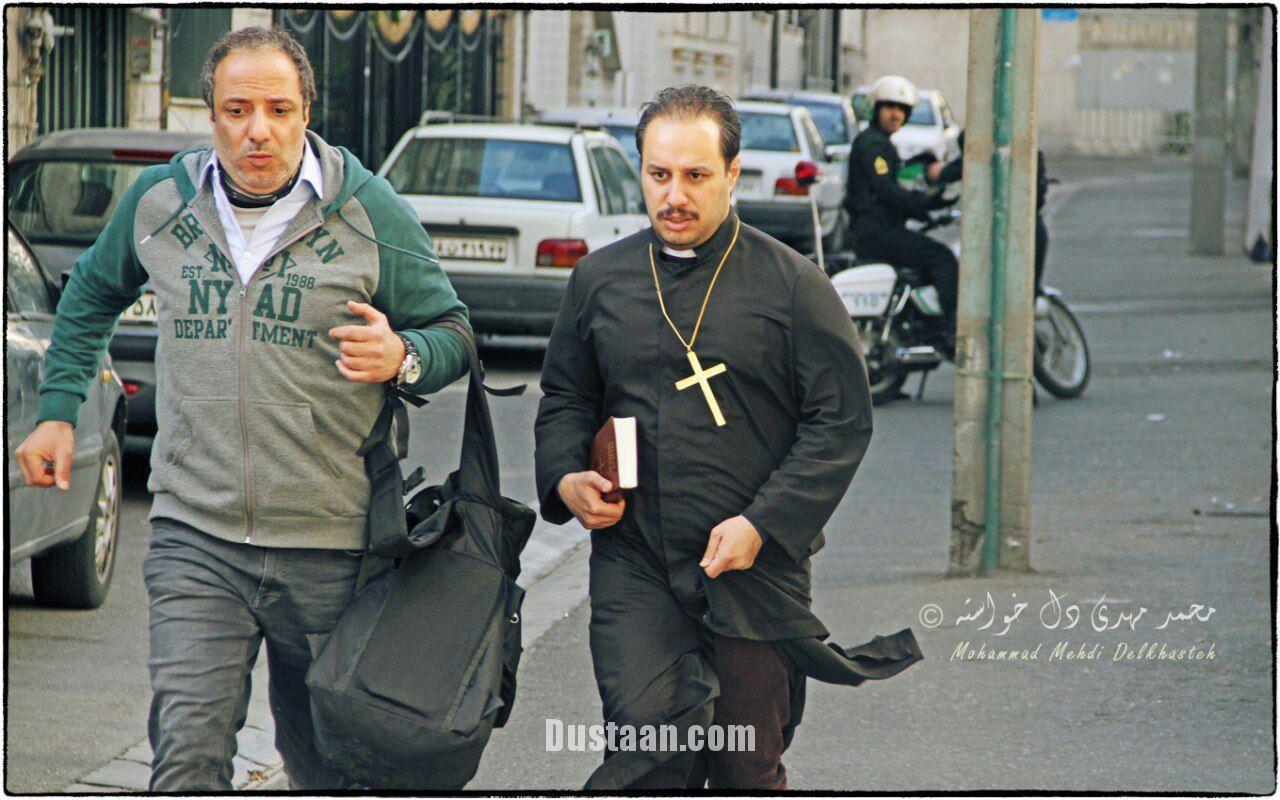 جواد عزتی با لباس کشیش مسیحی/ عکس