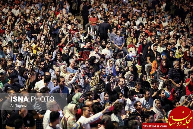 کنسرت خیابانی در بوستان آب و آتش