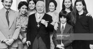 https://media.gettyimages.com/photos/comic-actor-charlie-chaplin-with-his-wife-oona-oneill-and-family-at-picture-id104324123